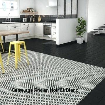 Carrelage ancien blanc