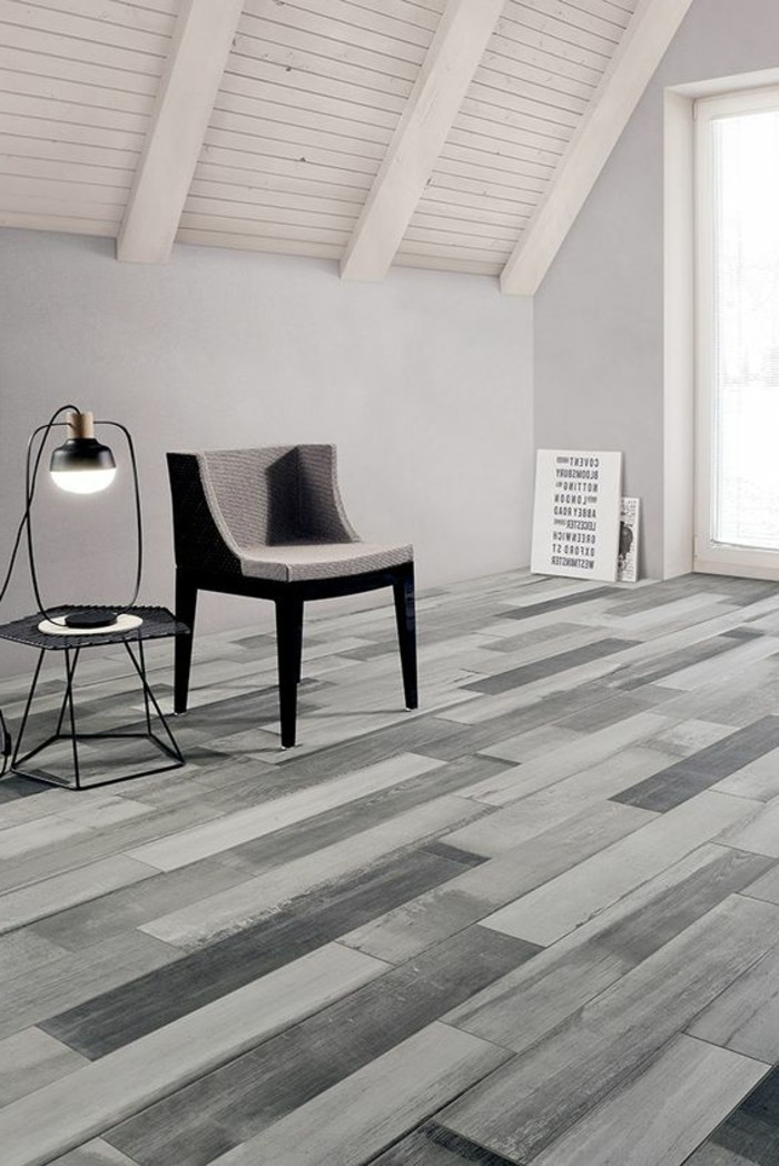 Carrelage effet bois gris