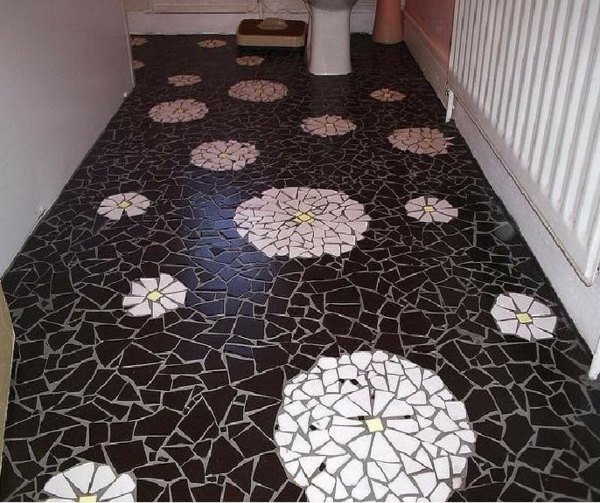 Carrelage blanc fleur