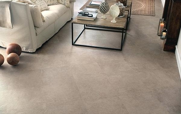 Carrelage sol taupe brillant