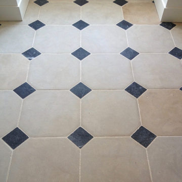Ancien carrelage de cheminée