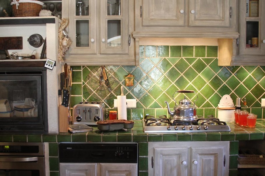 Photo faience cuisine provencale