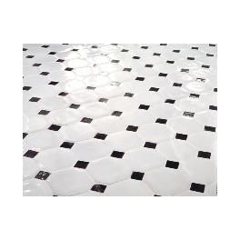Carrelage octogonal blanc cabochon noir