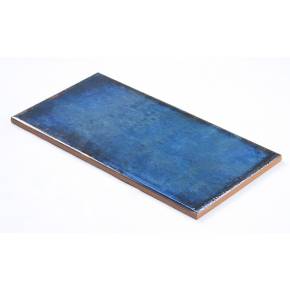 Carrelage bleu brillant
