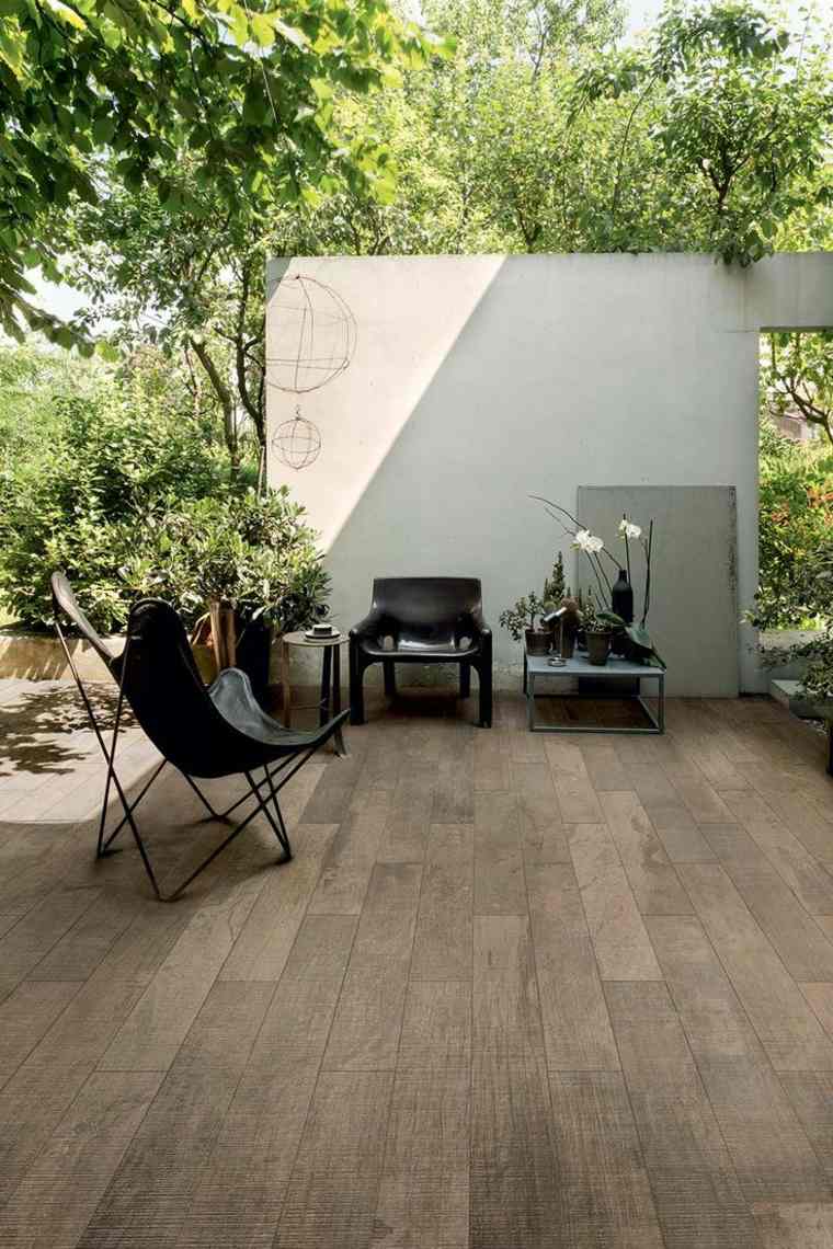 Carrelage aspect parquet exterieur