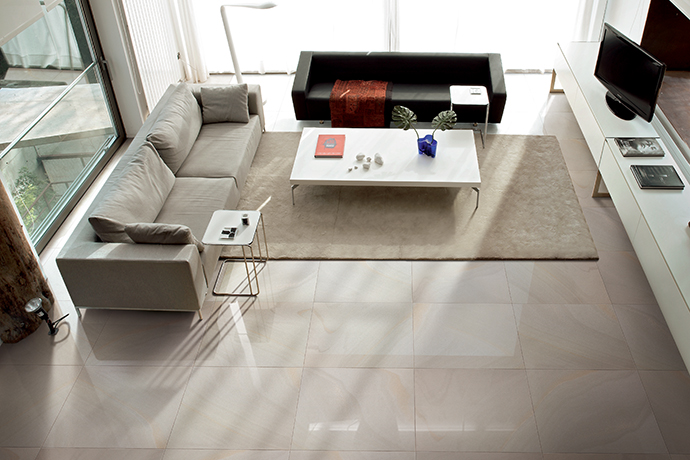 Carrelage brillant grand format