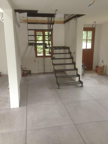 Carrelage gris gros carreau