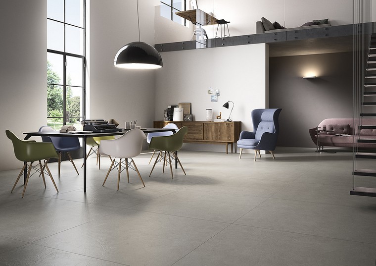 Carrelage blanc nuance gris