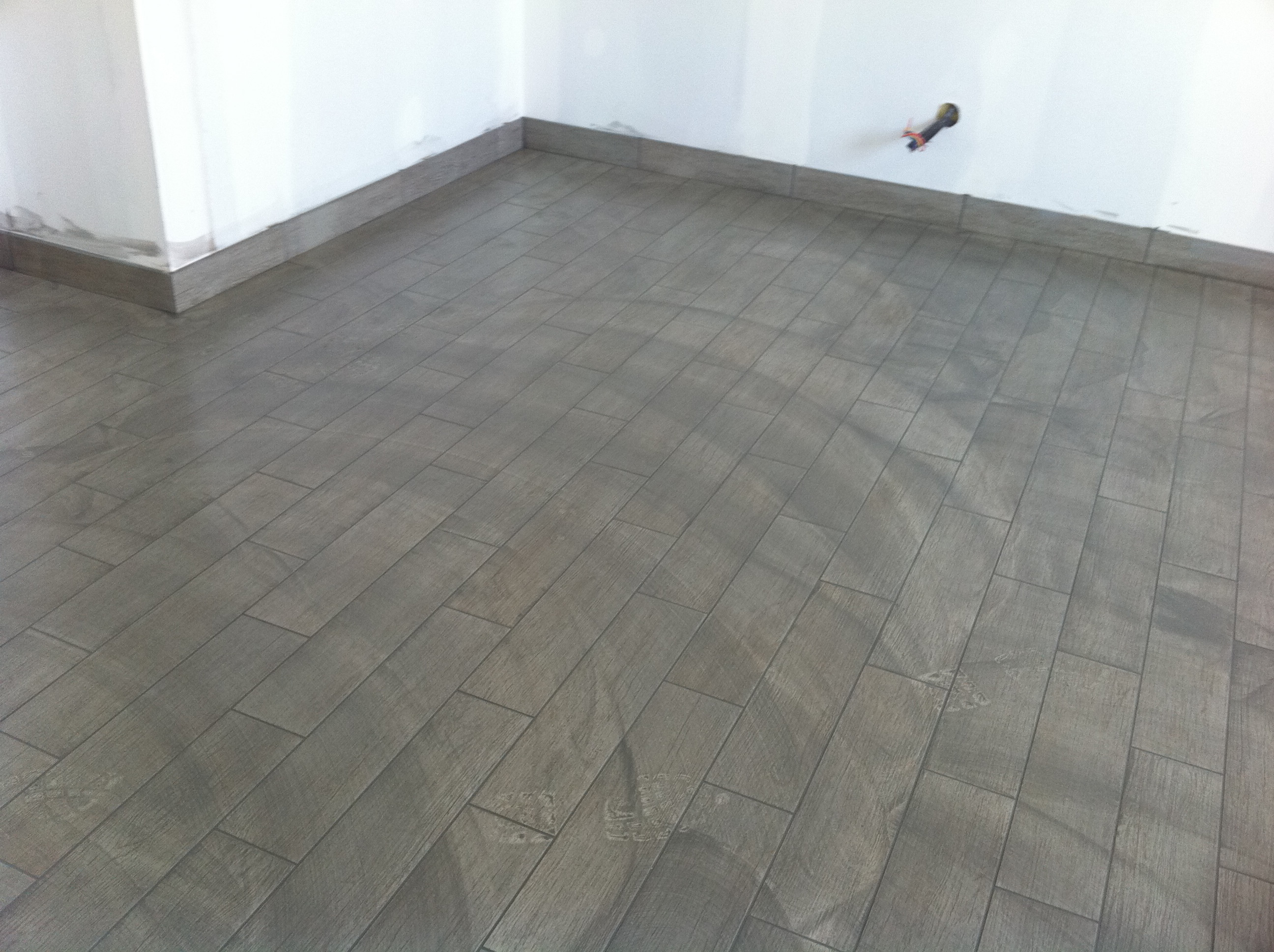 Carrelage imitation parquet chez point p
