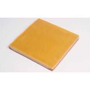 Carrelage jaune brillant
