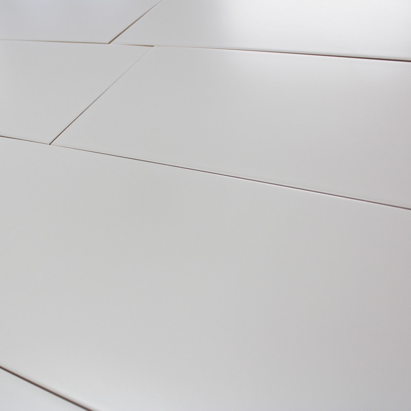 Carrelage blanc rectangulaire