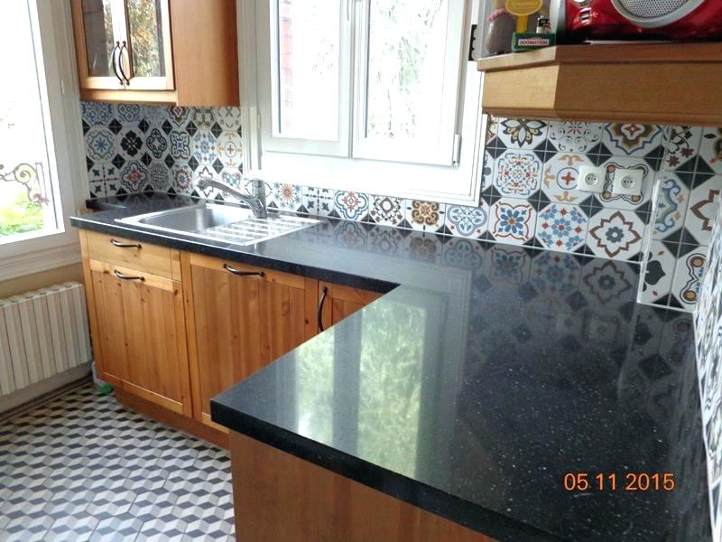 Plan de travail en carrelage pour cuisine