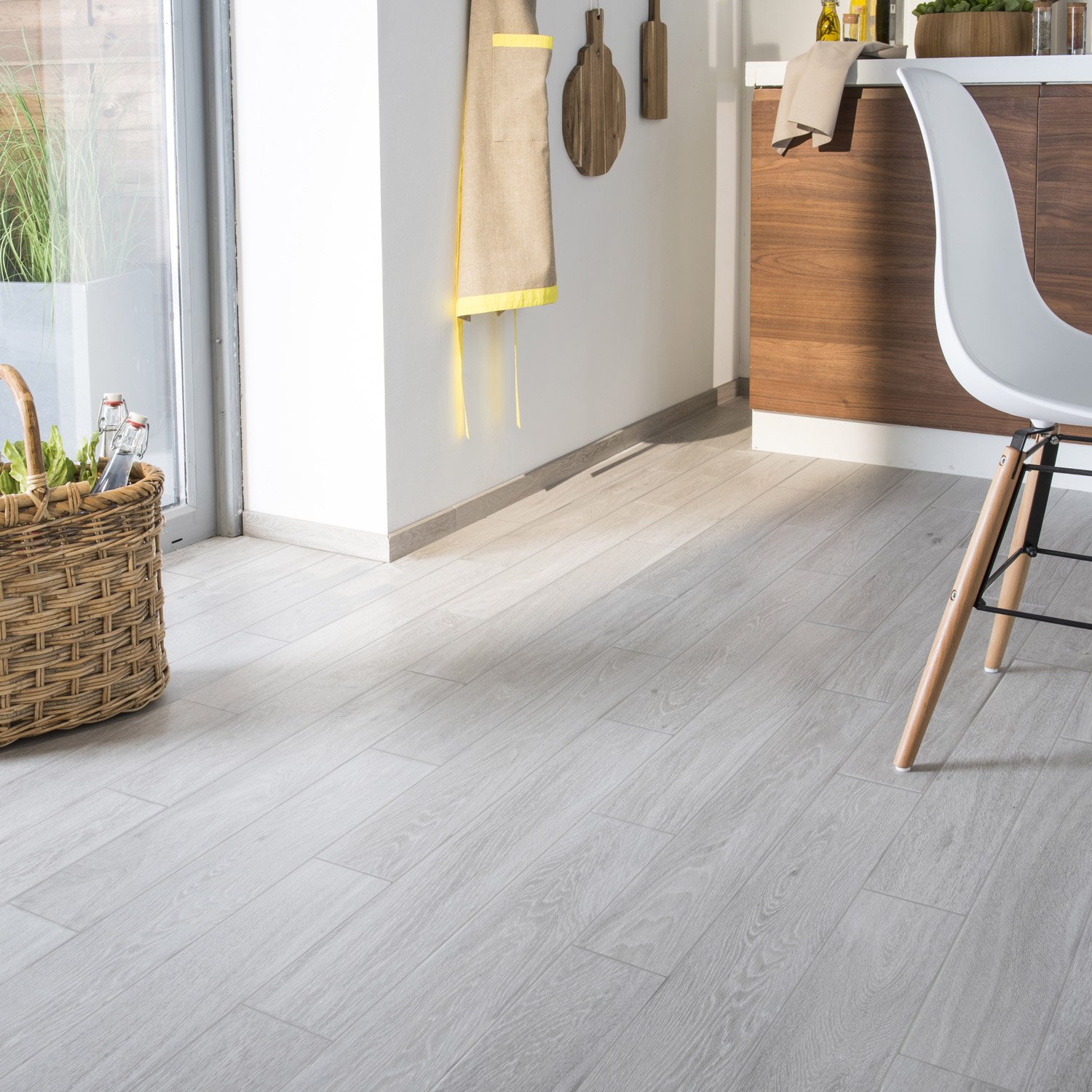 Carrelage sur bois mur