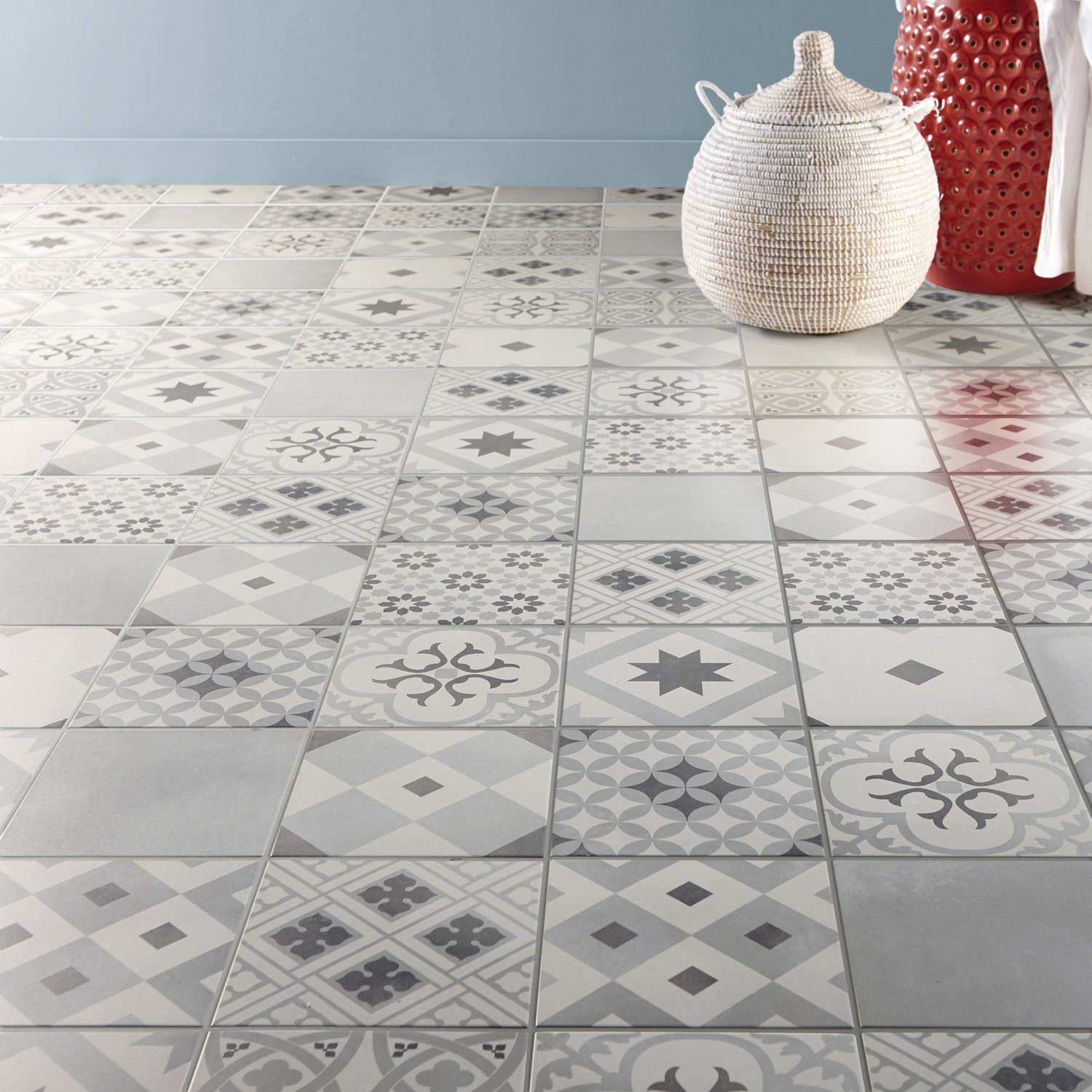 Carrelage ancien uni