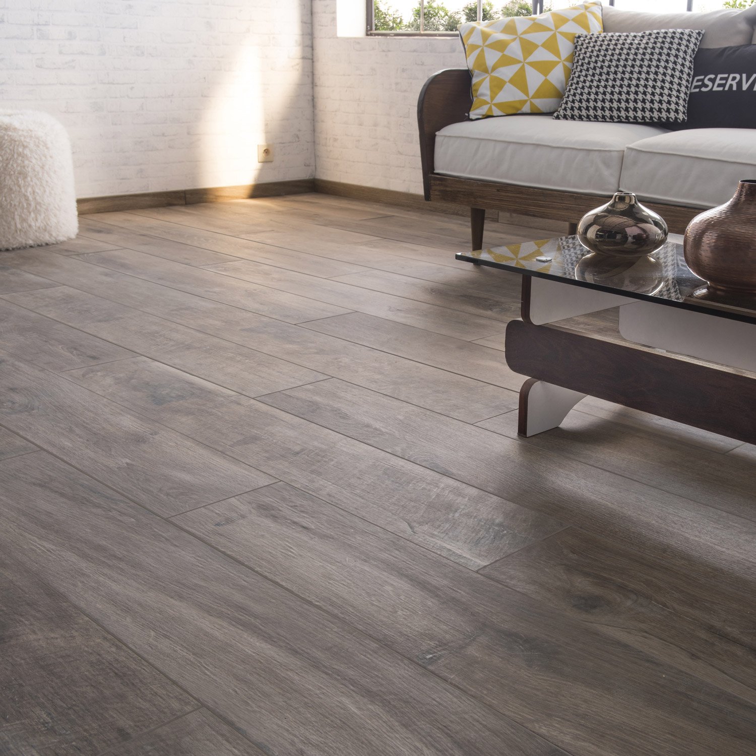 Carrelage imitation parquet chene fonce