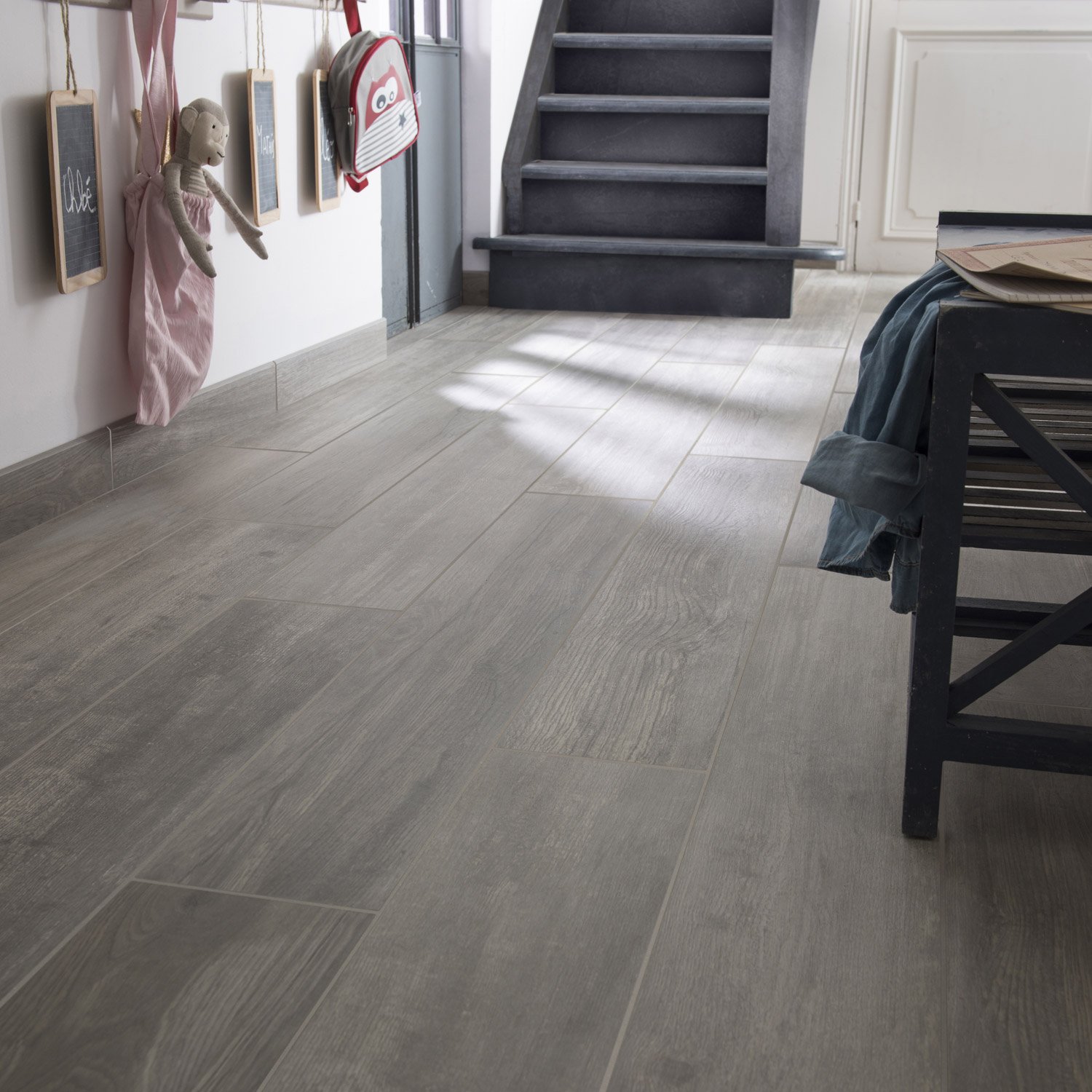 Carrelage imitation bois lisse