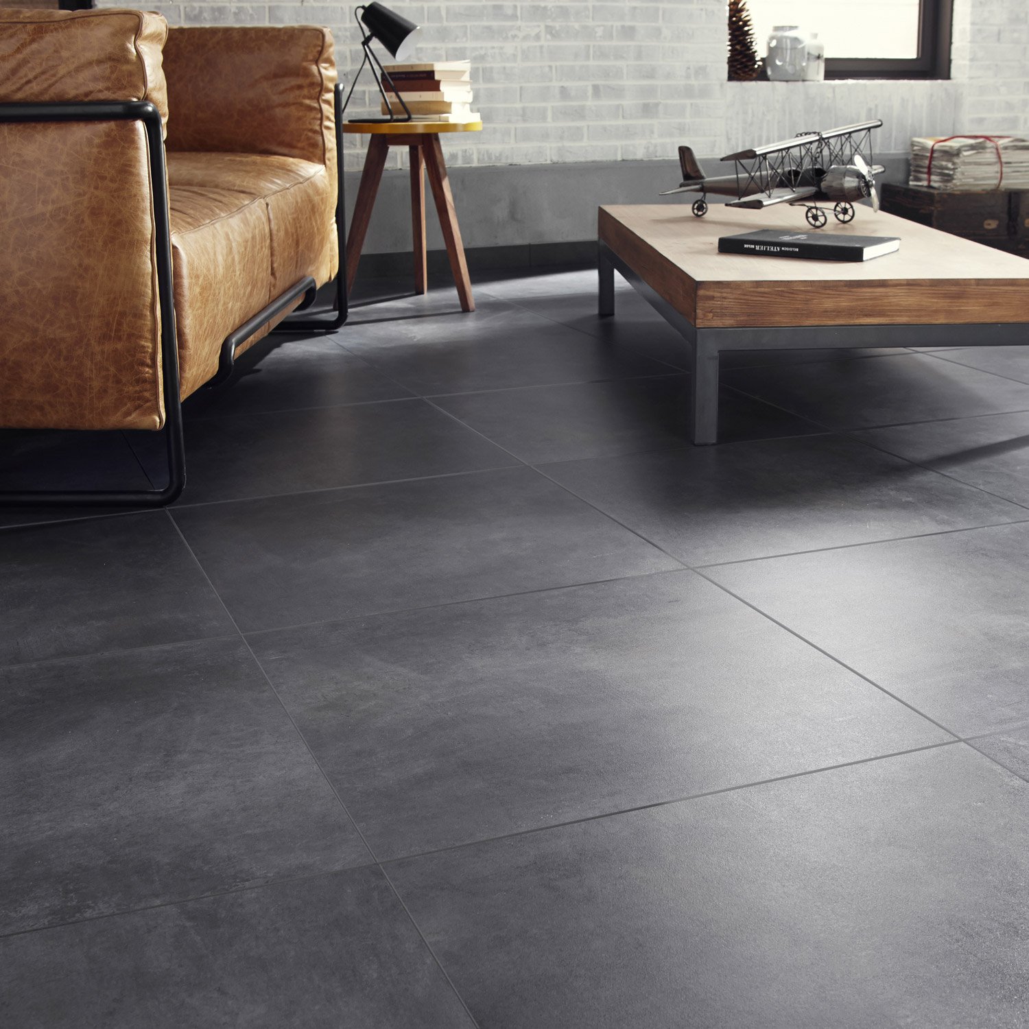 Carrelage gris mur beige