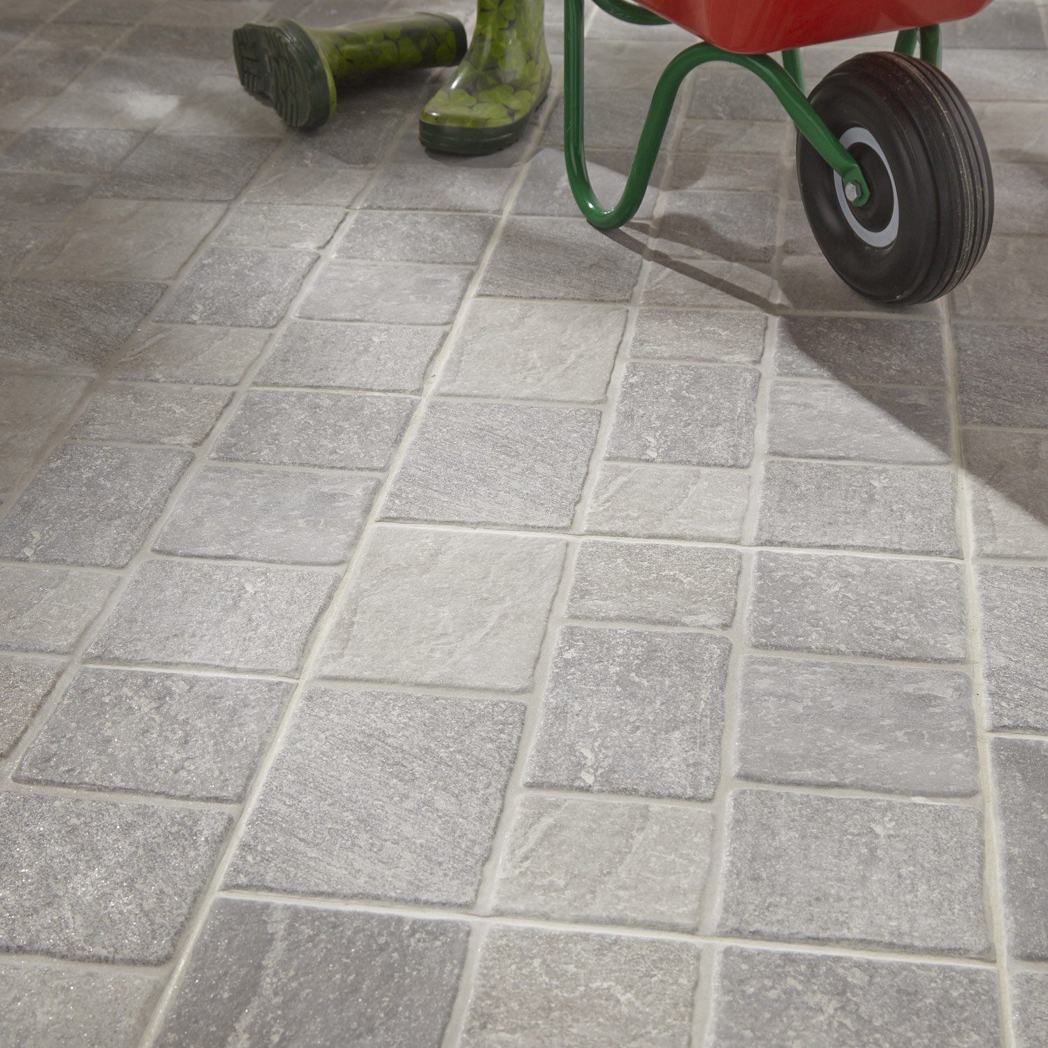 Carrelage gris effet pierre
