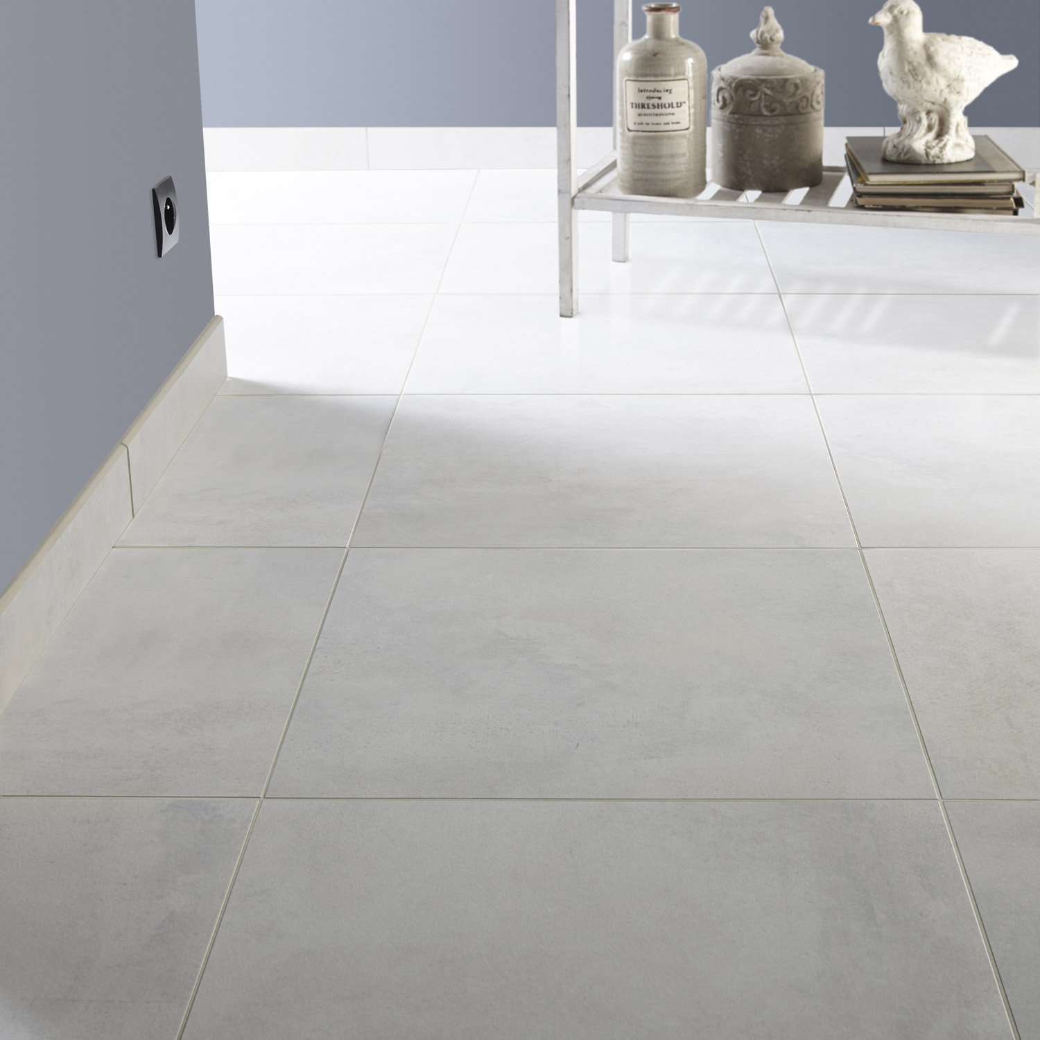 Carrelage blanc effet beton