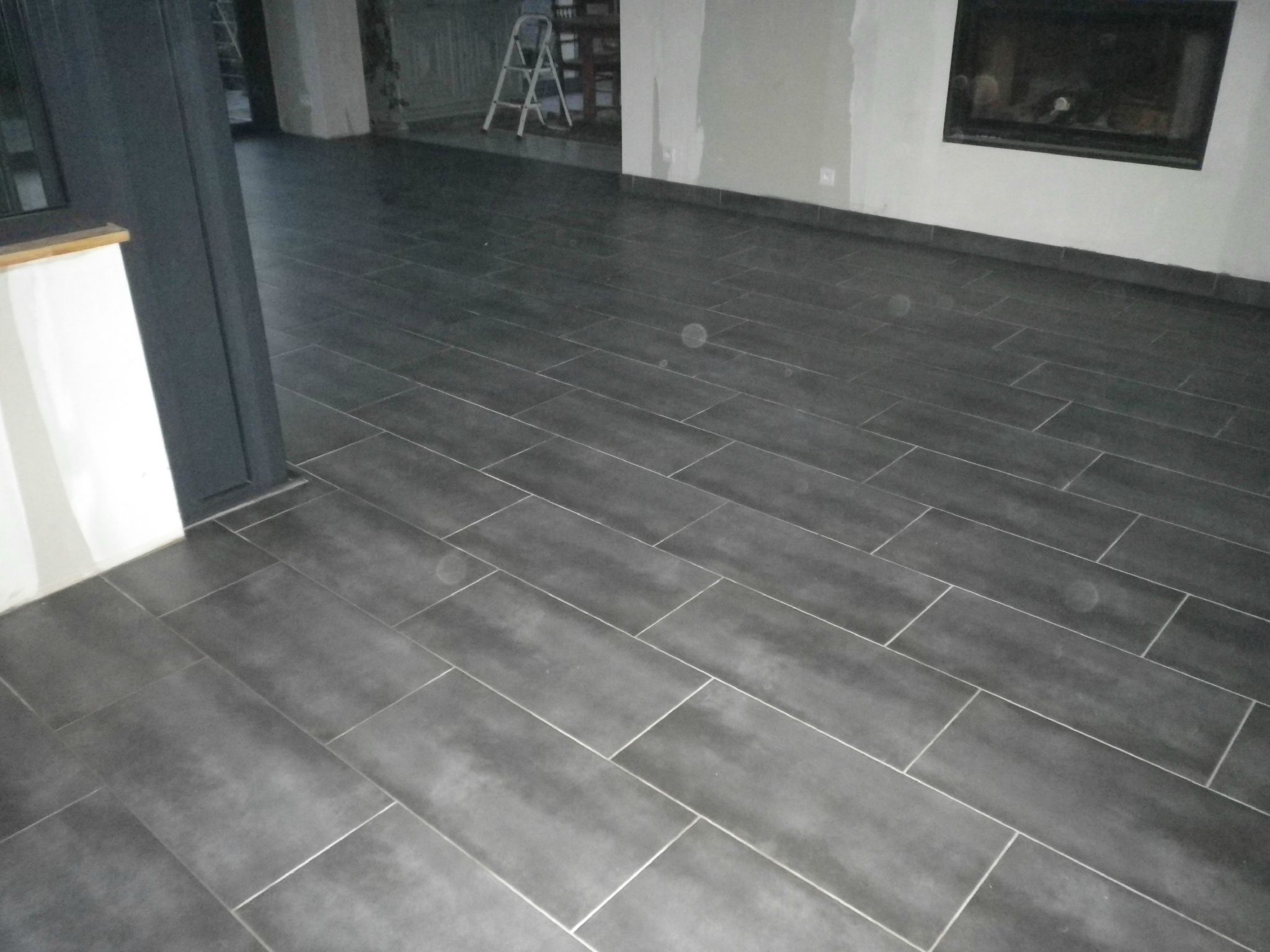 Carrelage gris nuage