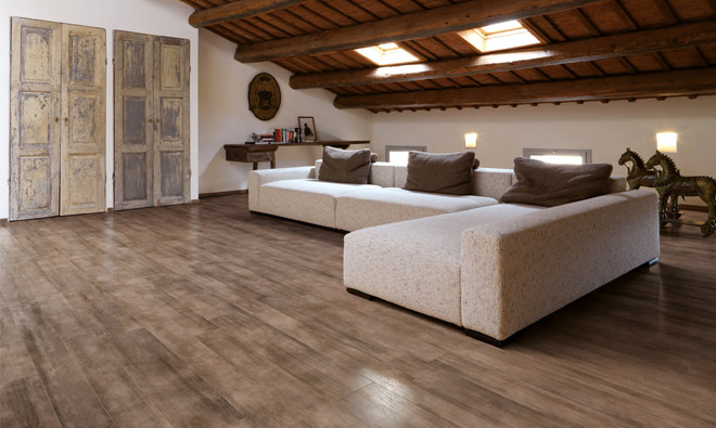 Carrelage imitation bois marron