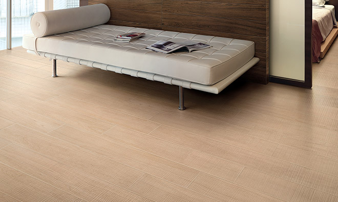Carrelage imitation bois clair
