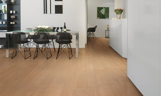 Carrelage imitation bois lisse
