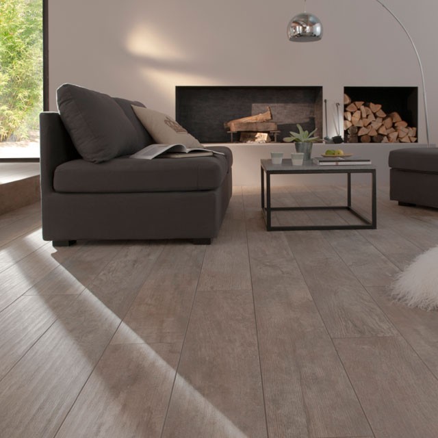 Carrelage rectangulaire imitation bois