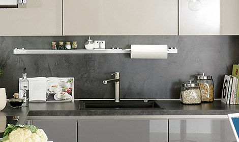Modele cuisine avec credence inox