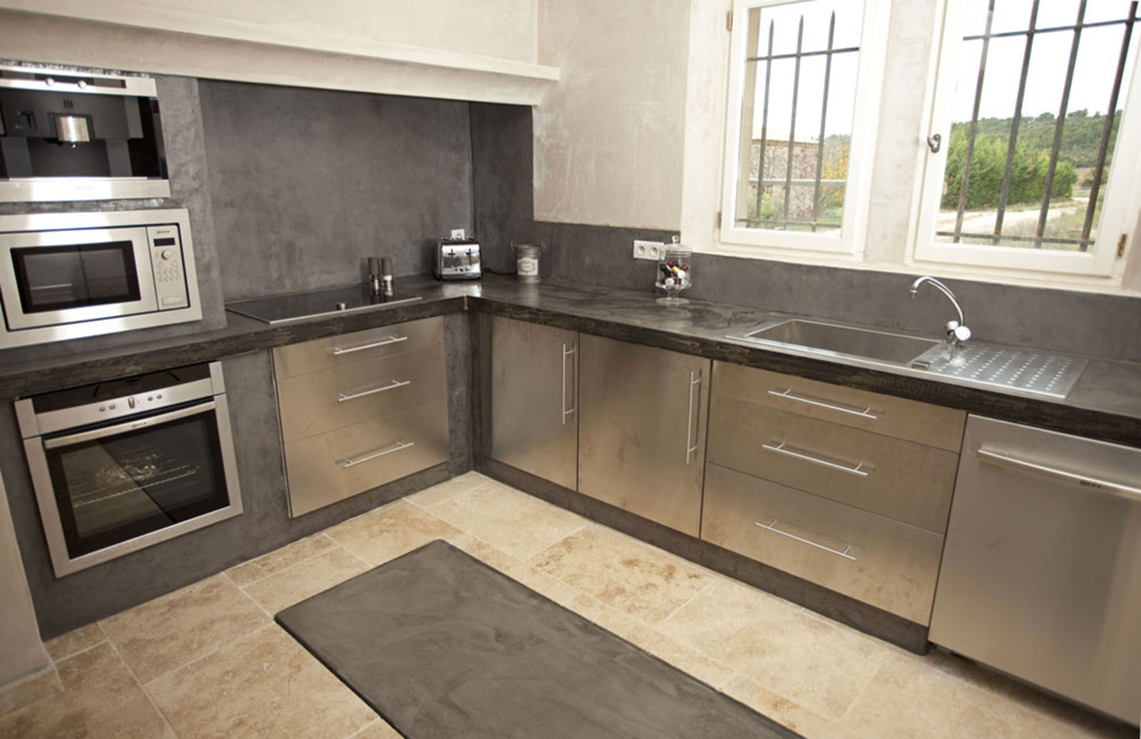 Faire un plan de cuisine en beton