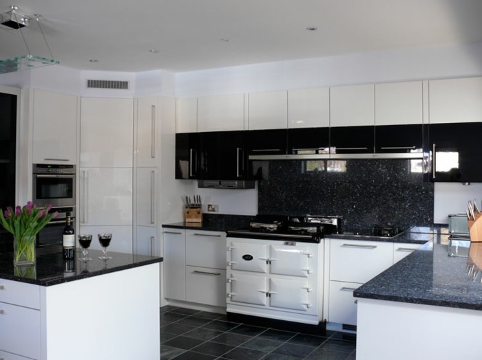 Carrelage blanc et noir cuisine
