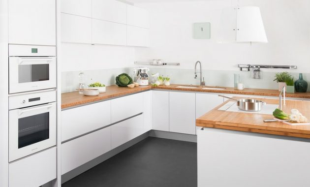 Cuisine blanc laqué plan de travail gris