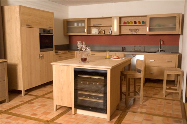 Modele cuisine en bois frêne