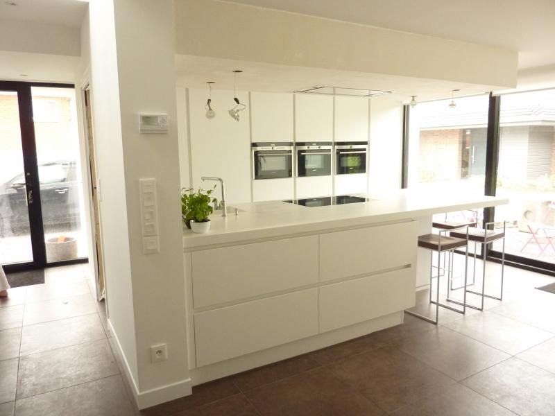 Modele cuisine laqué blanc