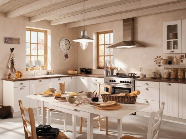 Decoration pour cuisine ancienne