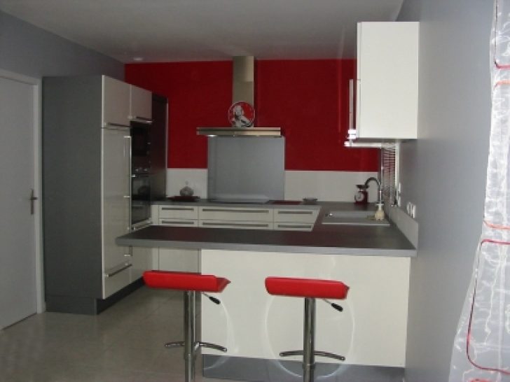 Photos de cuisine rouge et gris