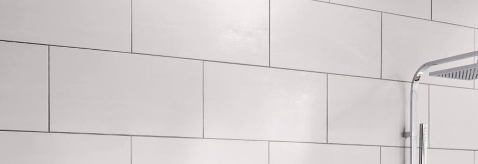 Carrelage blanc rectangulaire