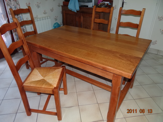 Table de cuisine en chene massif
