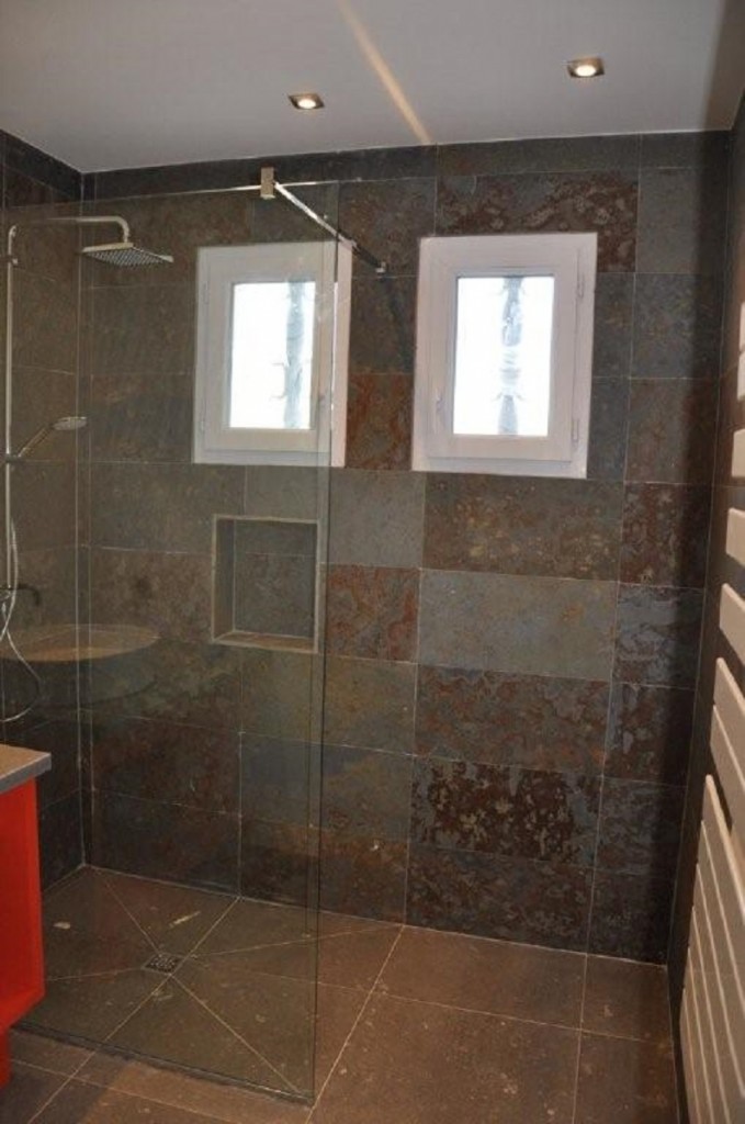 Carrelage salle de bain fresque