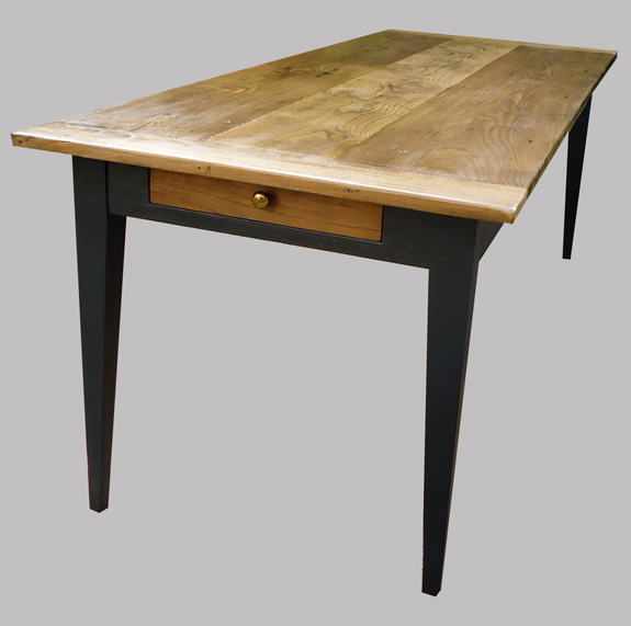 Table de cuisine ovale en bois