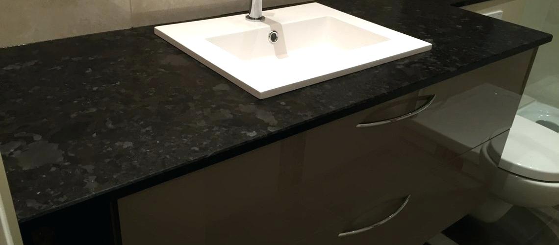 Entretien plan de travail en granit pour cuisine