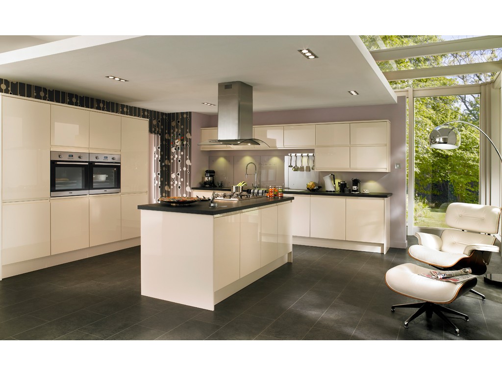 Modele de cuisine couleur creme