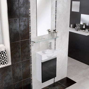 Carrelage salle de bain foncé