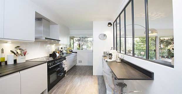 Modele de cuisine en long