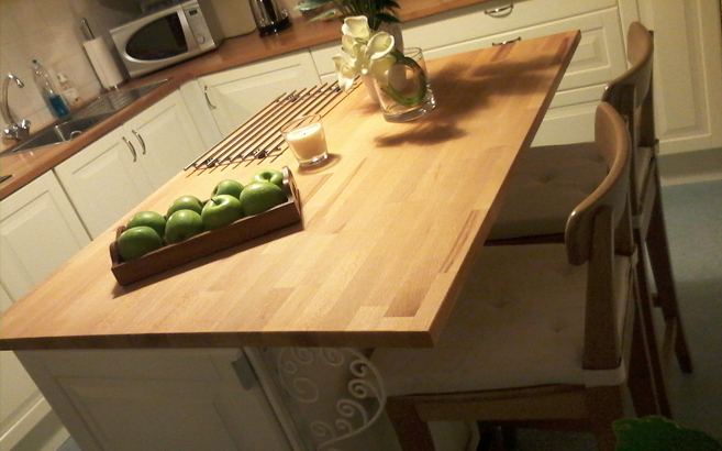 Plan de travail cuisine en bois sur mesure