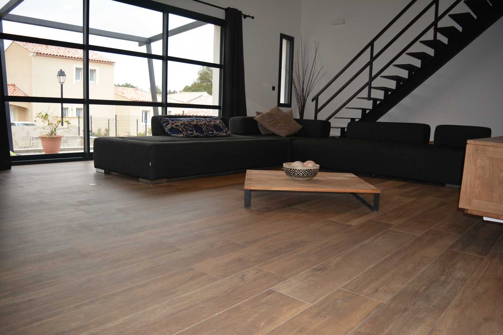 Carrelage aspect parquet chene