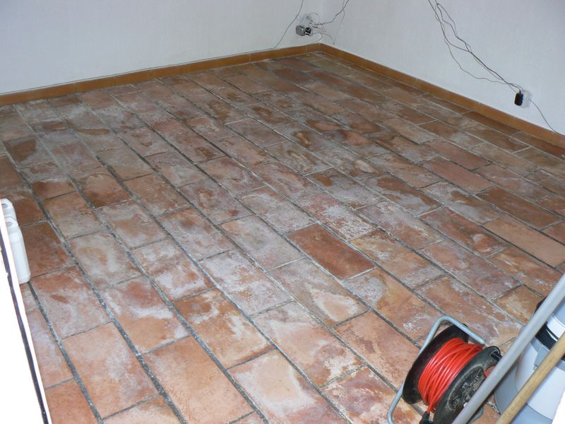 Carrelage ancien terre cuite entretien