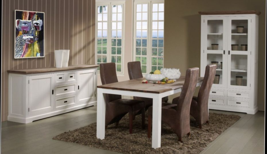 Table de cuisine en bois vieilli