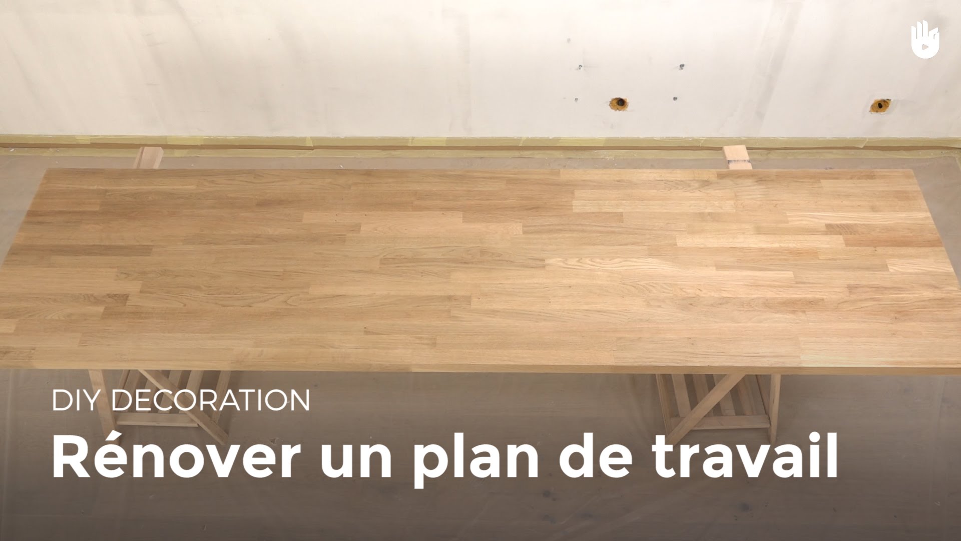 Proteger un plan de travail de cuisine en bois