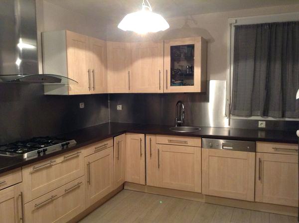 Fixer meuble haut cuisine hygena